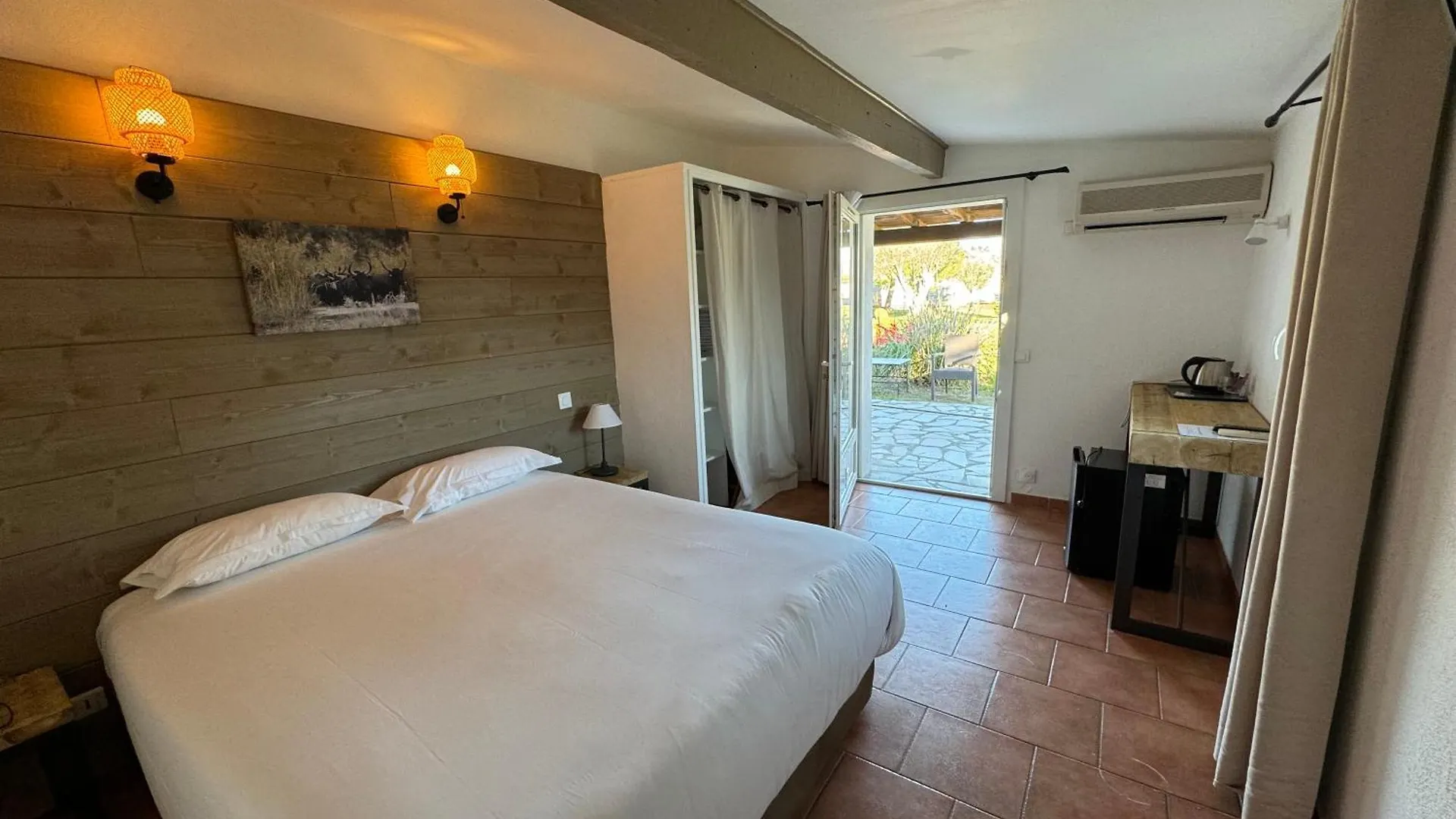 Mas Des Salicornes Hotel Saintes-Maries-de-la-Mer France