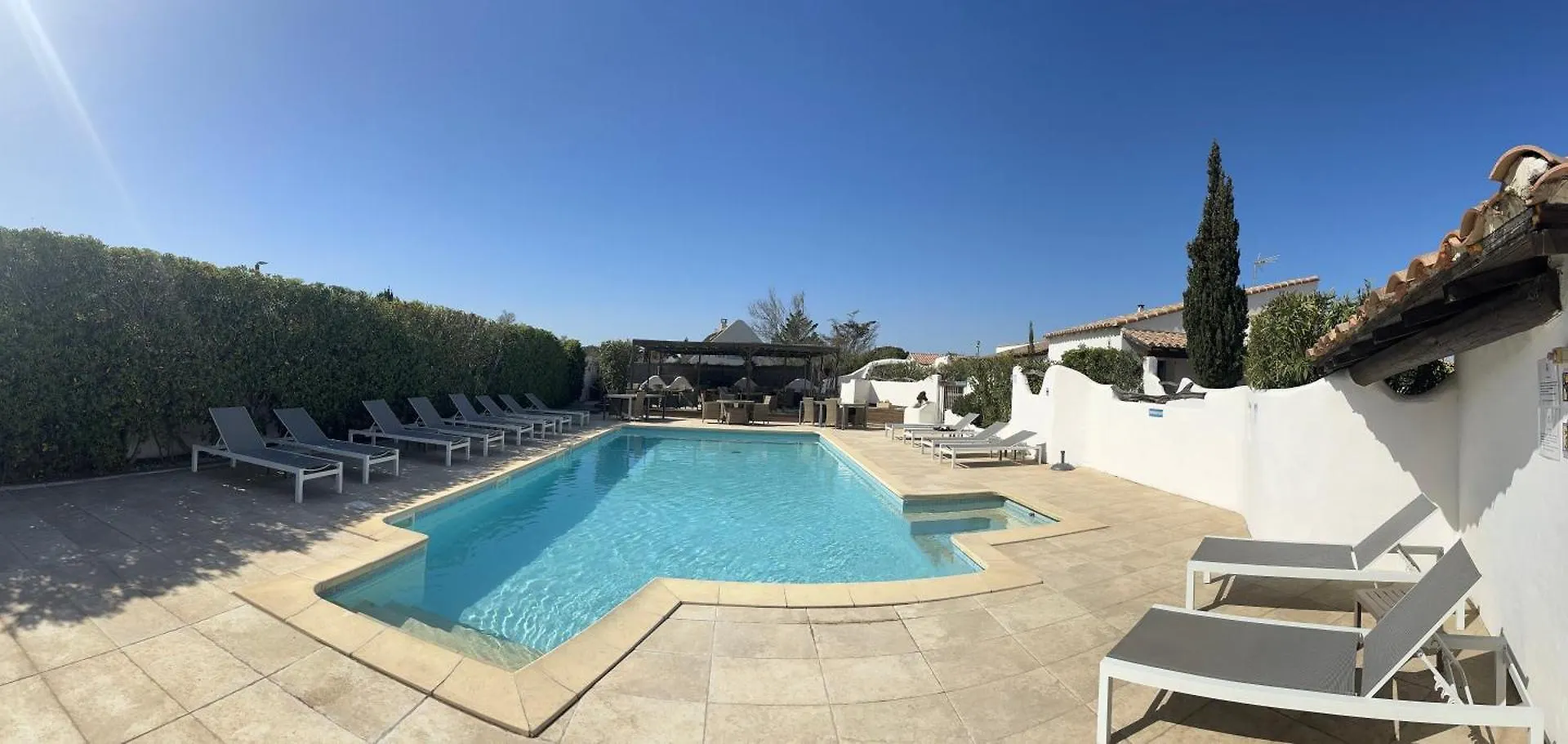 Mas Des Salicornes Hotel Saintes-Maries-de-la-Mer 3*,  France
