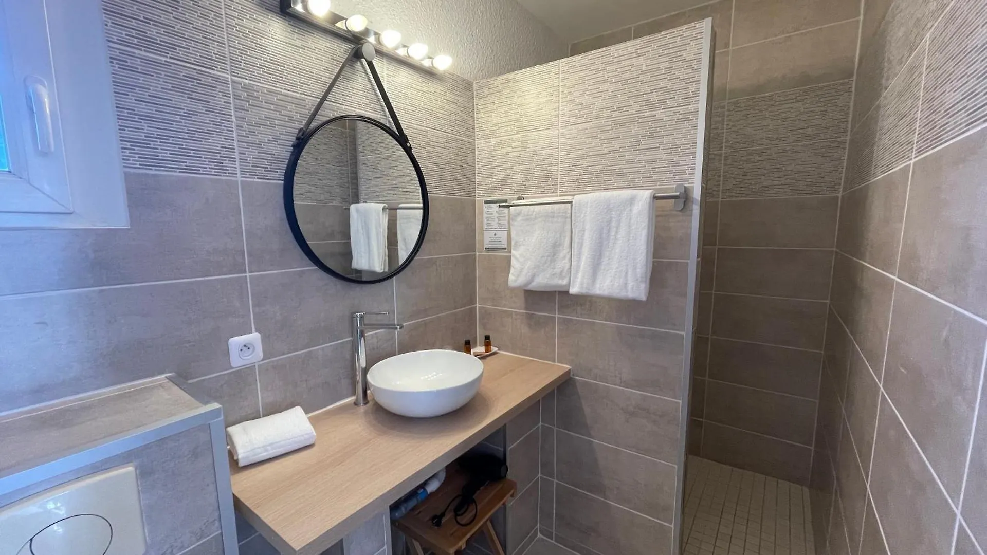 Mas Des Salicornes Hotel Saintes-Maries-de-la-Mer 3*,  France