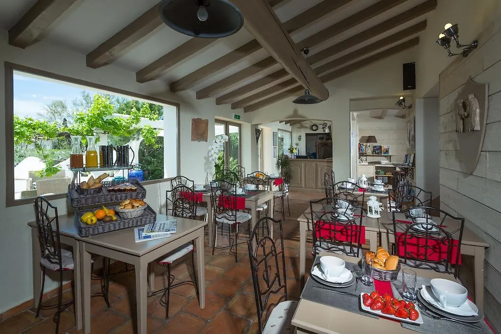 ***  Mas Des Salicornes Hotel Saintes-Maries-de-la-Mer France